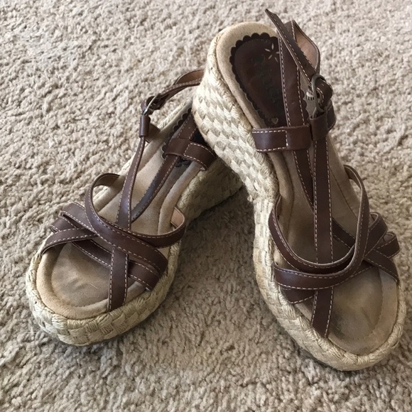Mudd Shoes - Mudd high heel sandels